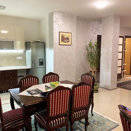 Quiet & Comfy City Center Apartment Belgrade Luaran gambar